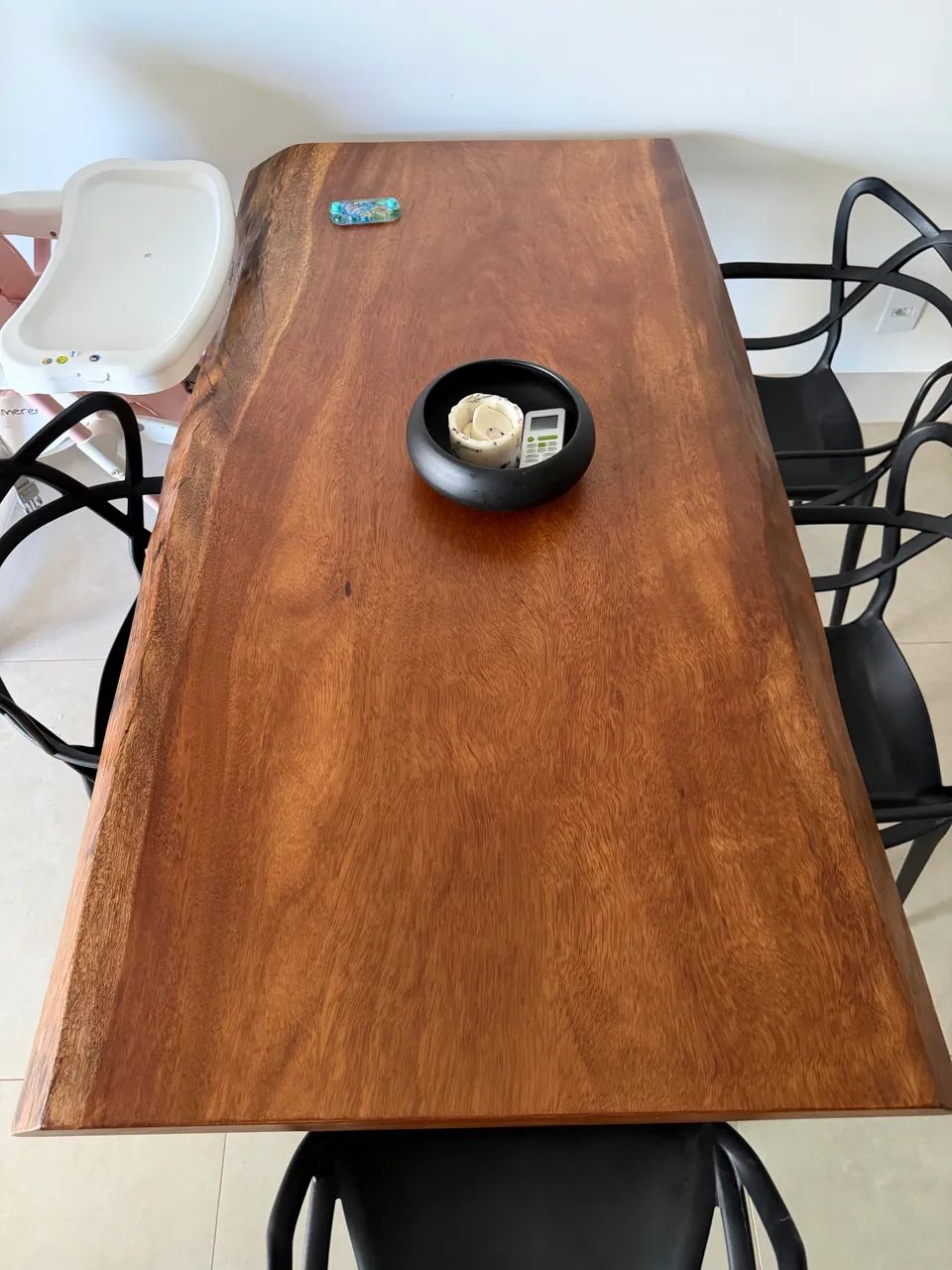 Mesa com 4 cadeiras  - Foto 2