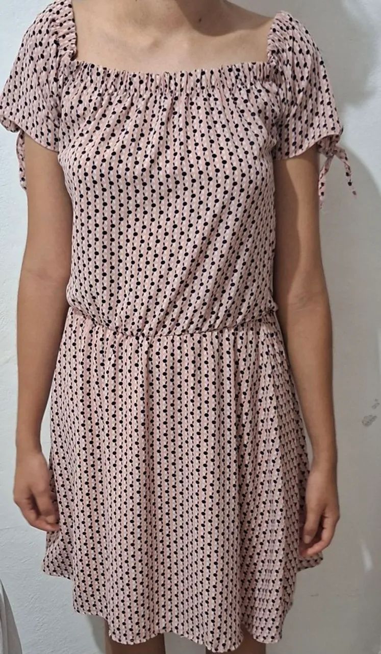 Vestido rosa com bolinhas tamanho P e M