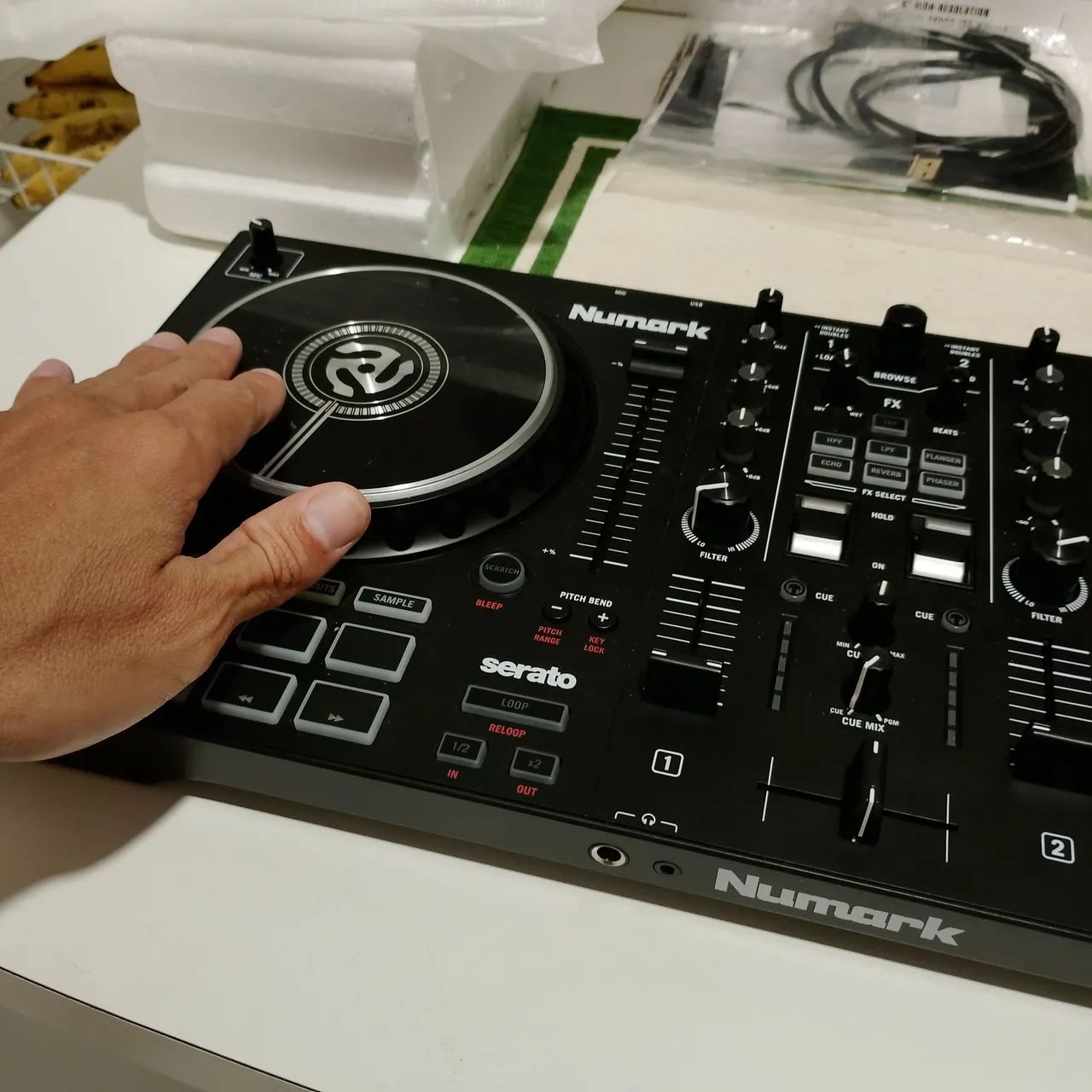Controladora Numark Mixtrack Pro Fx - Foto 4