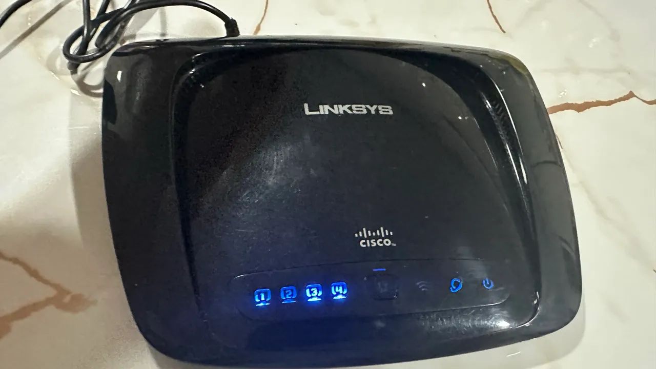 Roteador Linksys WRT160N - Foto 4
