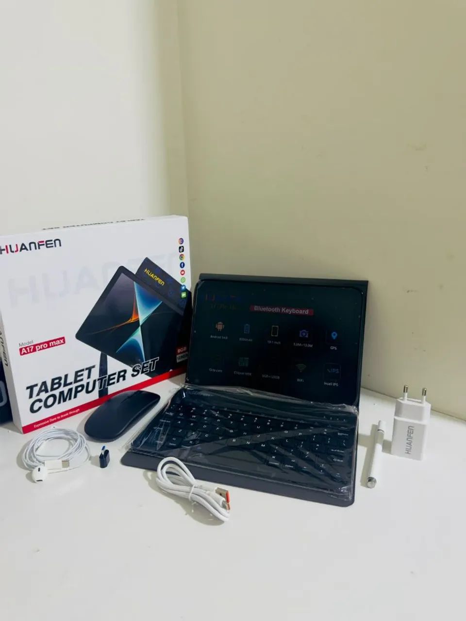 Tablet 10 polegadas Com Acessórios  - Foto 3