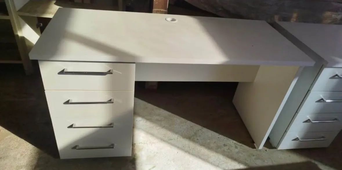 Vendo mesa escrivaninha  - Foto 4
