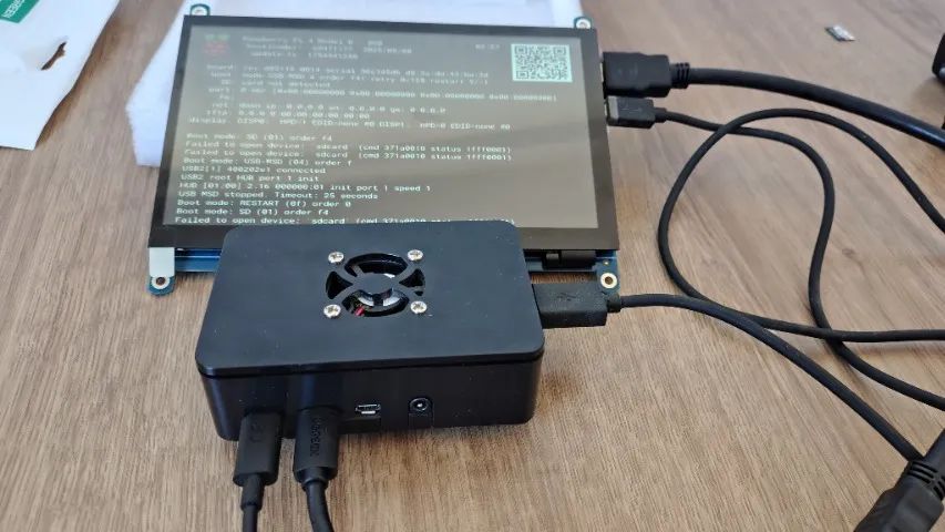 Kit Raspberry Pi 4 Model B 8GB + Tela Touch + Case com Cooler + Fonte e Acessórios - Foto 5
