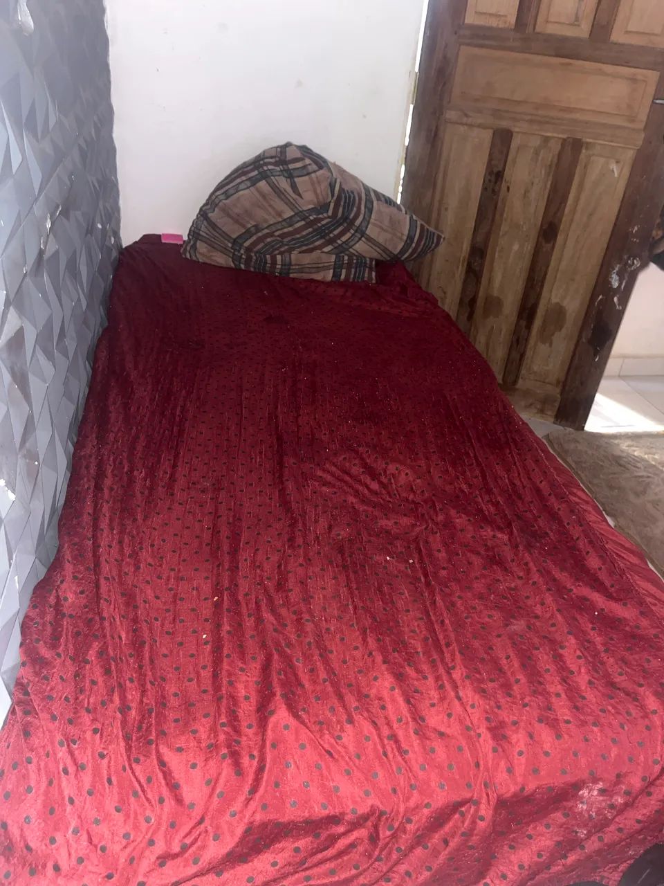 Cama box solteiro usada
