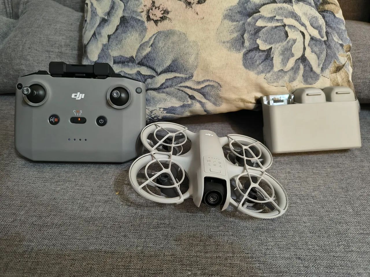 DJI NEO FLY MORE COMBO - COMPLETO - Foto 4