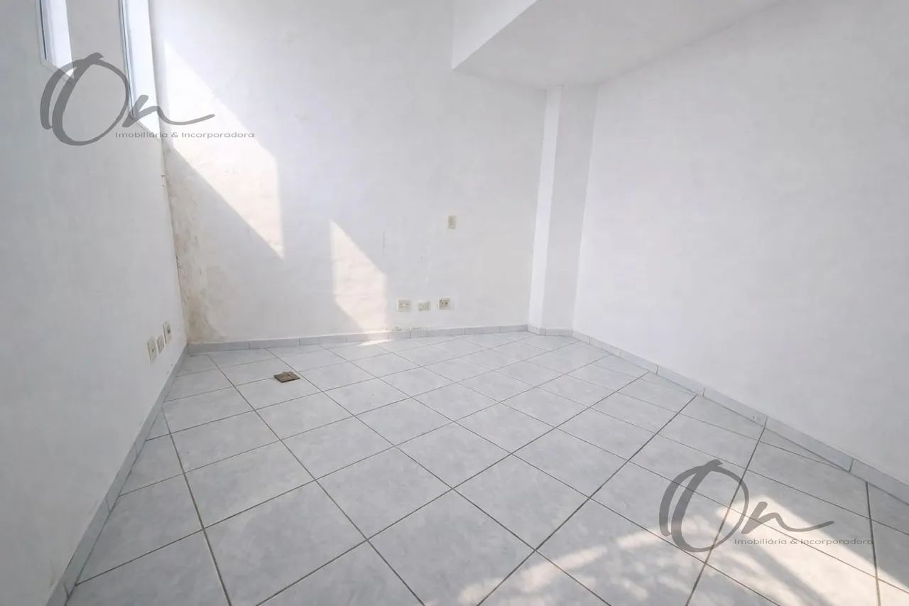 Sala Comercial Ampla de 71 m² com Excelente Iluminação Natural - Foto 4