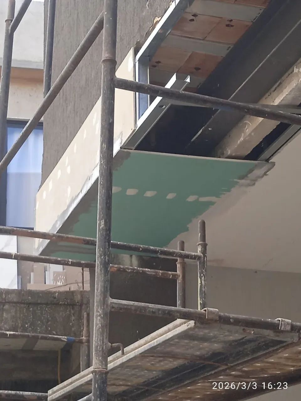 Instalação de Drywall divisórias e rebaixamento de teto. - Foto 2