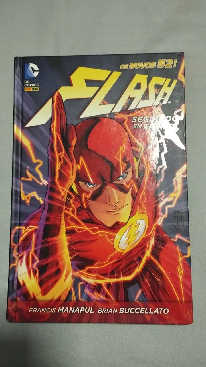 Kit de quadrinhos da DC em capa dura  - Foto 5