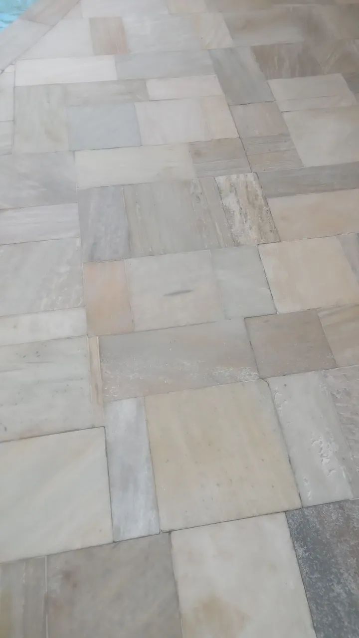 Limpeza de pisos áreas externas e internas com impermeabilização  - Foto 3