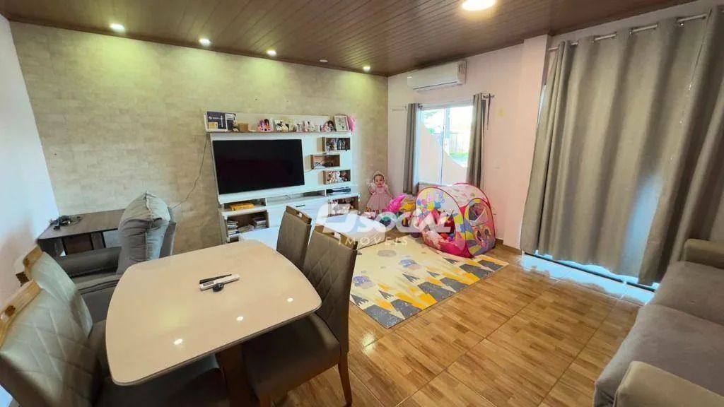 Casa com Piscina e Energia Solar no Condomínio Nova Era III - Foto 2