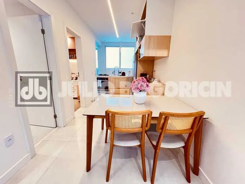 Apartamento a venda na lagoa. 2 quartos, reformado, 1 vaga - Foto 12