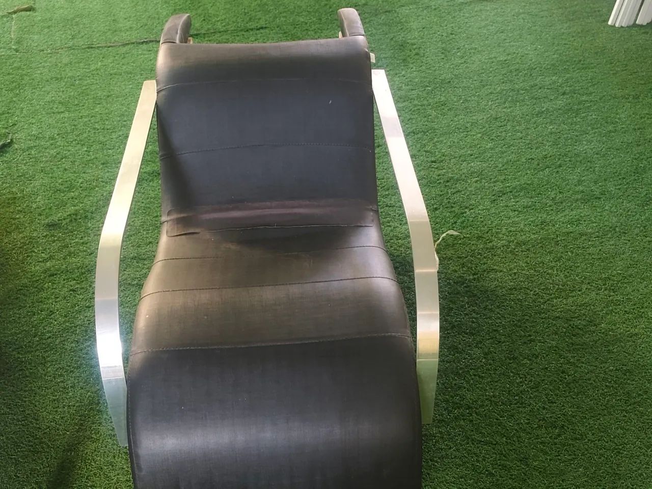 Vendo cadeira de lavatorio de salão cabelleleiro barato  - Foto 4