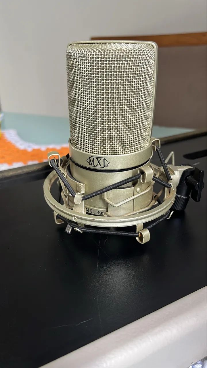 Microfone MXL 990