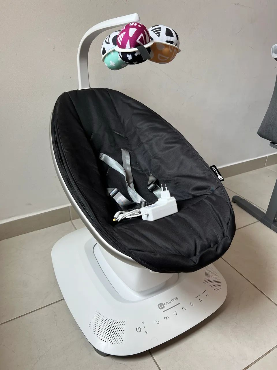 Cadeirinha 4moms mamaRoo Original Completa - Seminova Impecável!