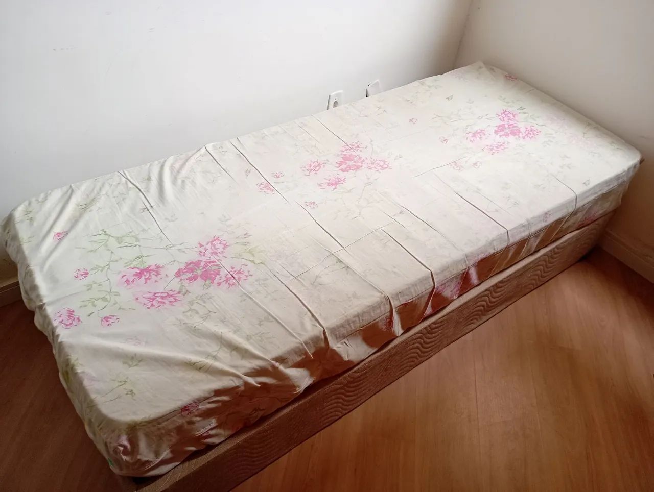 Cama box de Solteiro + Colchão, Barato  - Foto 5