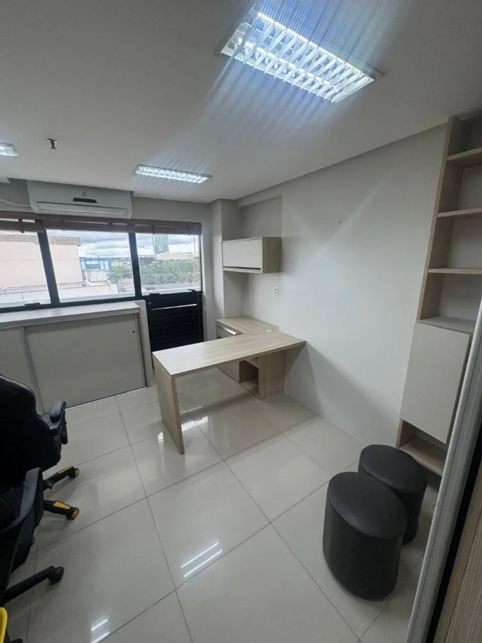 Sala Comercial 29m² Mobiliada no Fórum Business Center Manaus