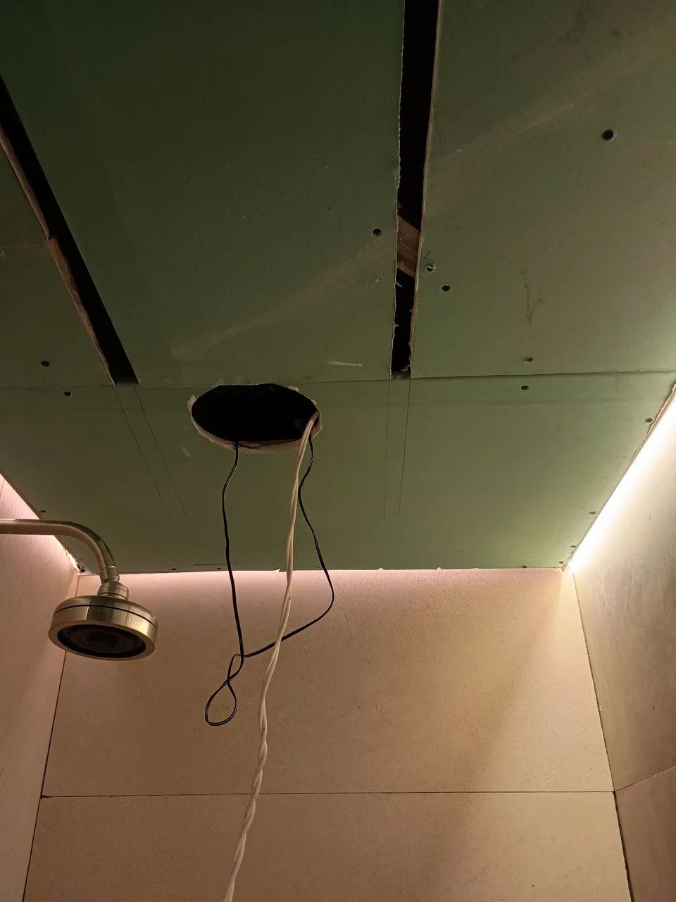 Rebaixamento de teto e iluminação de leds - Foto 5