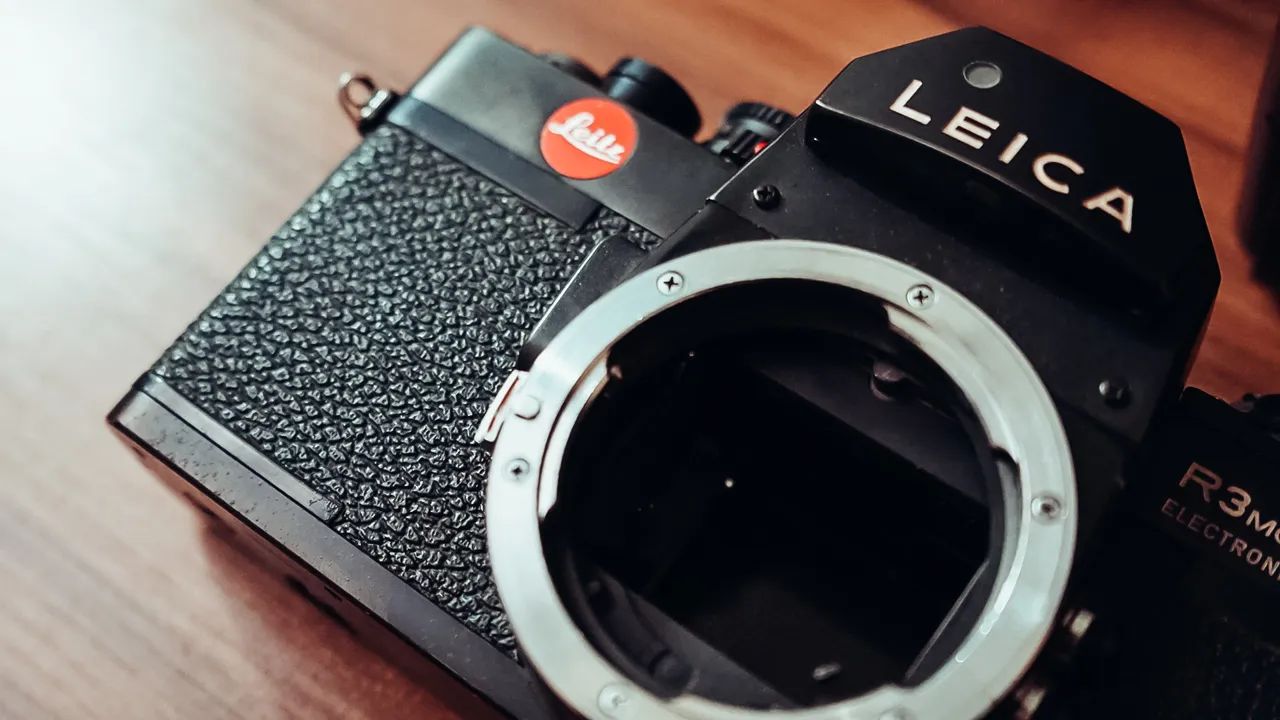 Câmera de Filme Leica R3 MOT ELECTRONIC SLR 35mm - Câmeras e