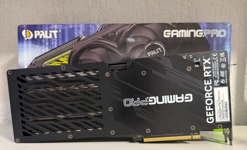 RTX 5080 16GB GAMING PRO - Foto 2