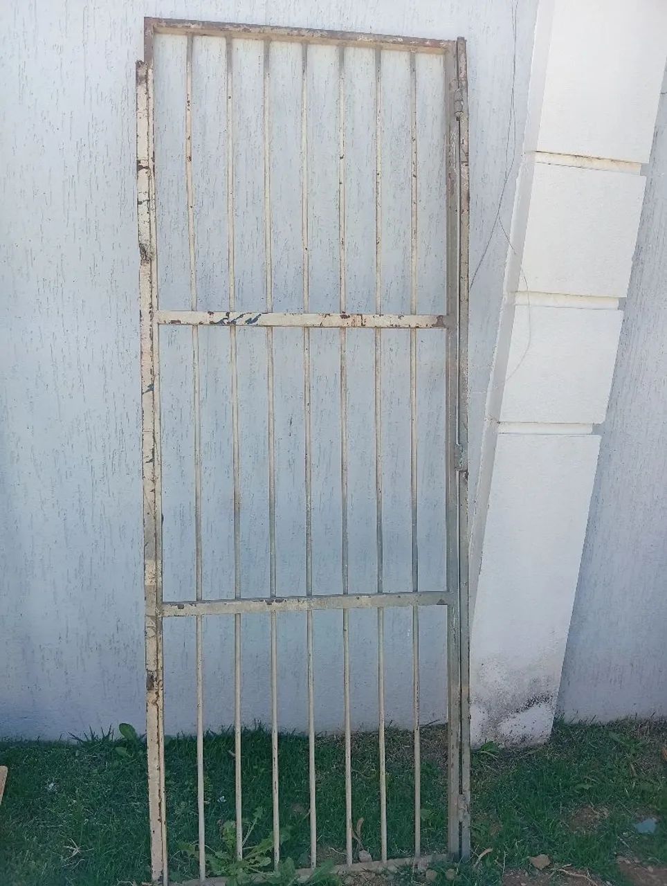 Porta de ferro grade 
