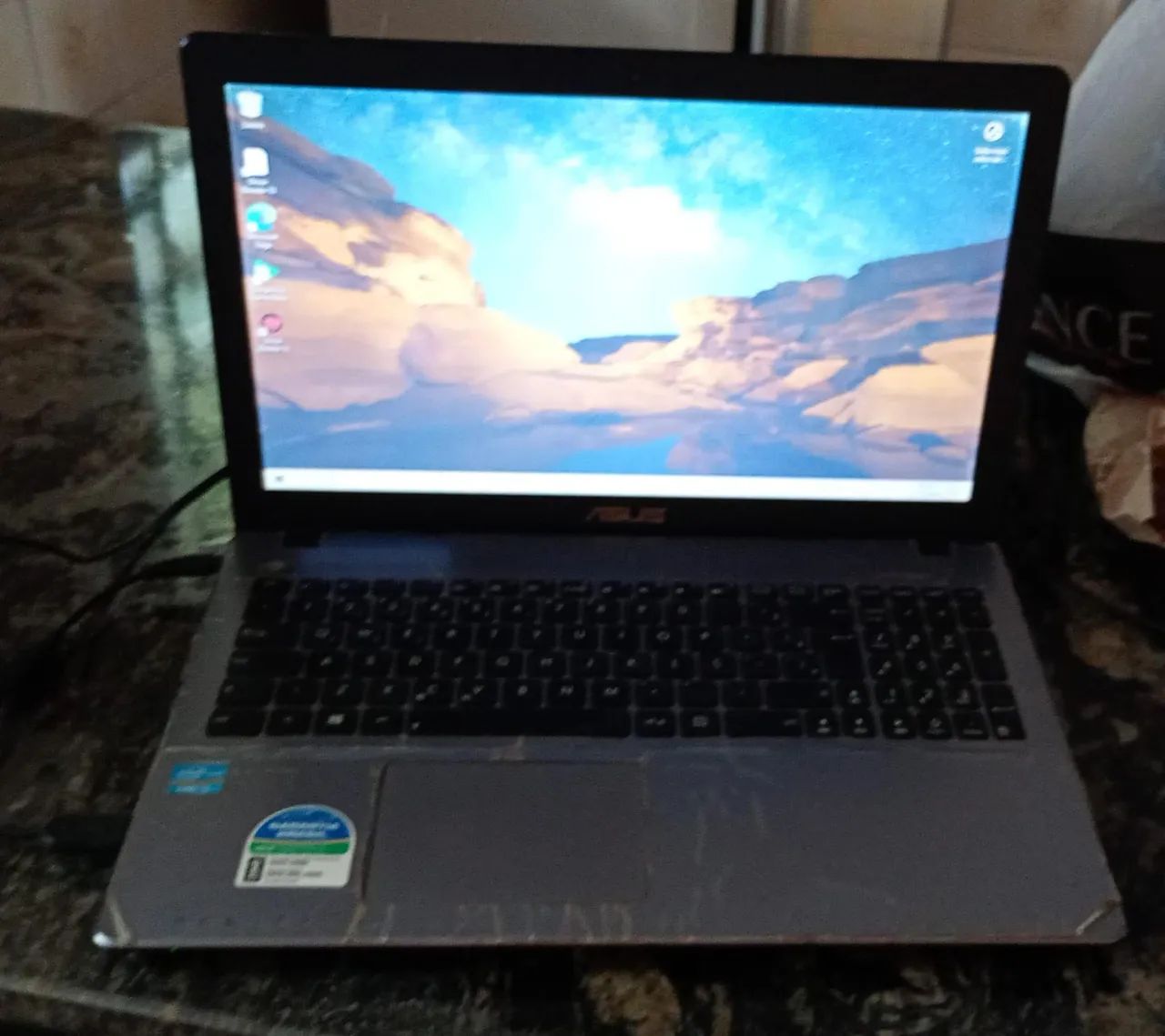 Notebook Asus i5