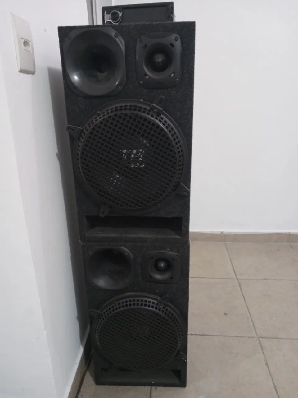 Som Caixa trio