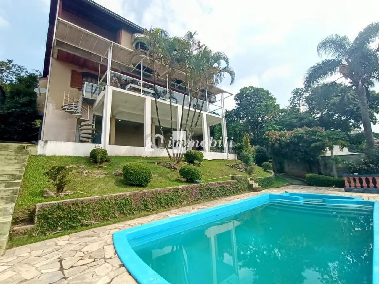 Casa à venda em Carapicuíba, Granja Viana, com 4 quartos, com 480 m², Residencial Terras d