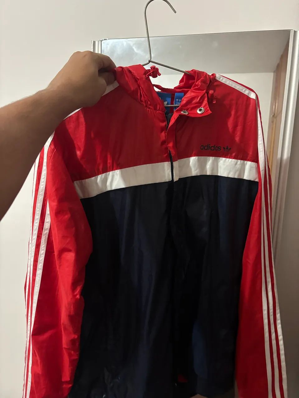 Corta vento Adidas 