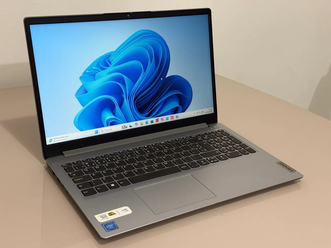 Notebook Lenovo IdeaPad 1 - 15,6?
