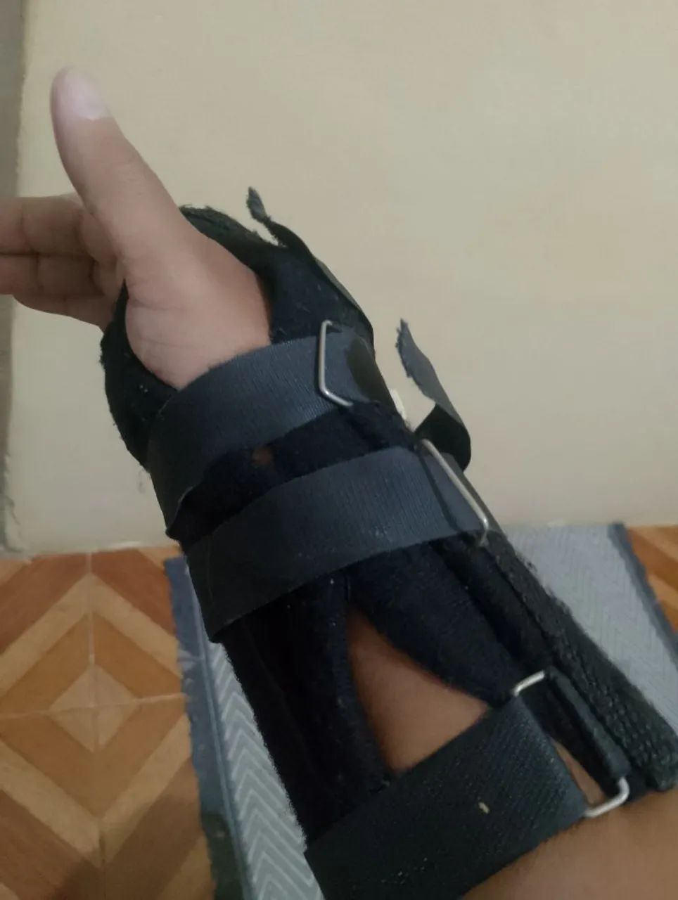 Tala de mão ajustável  - Foto 3