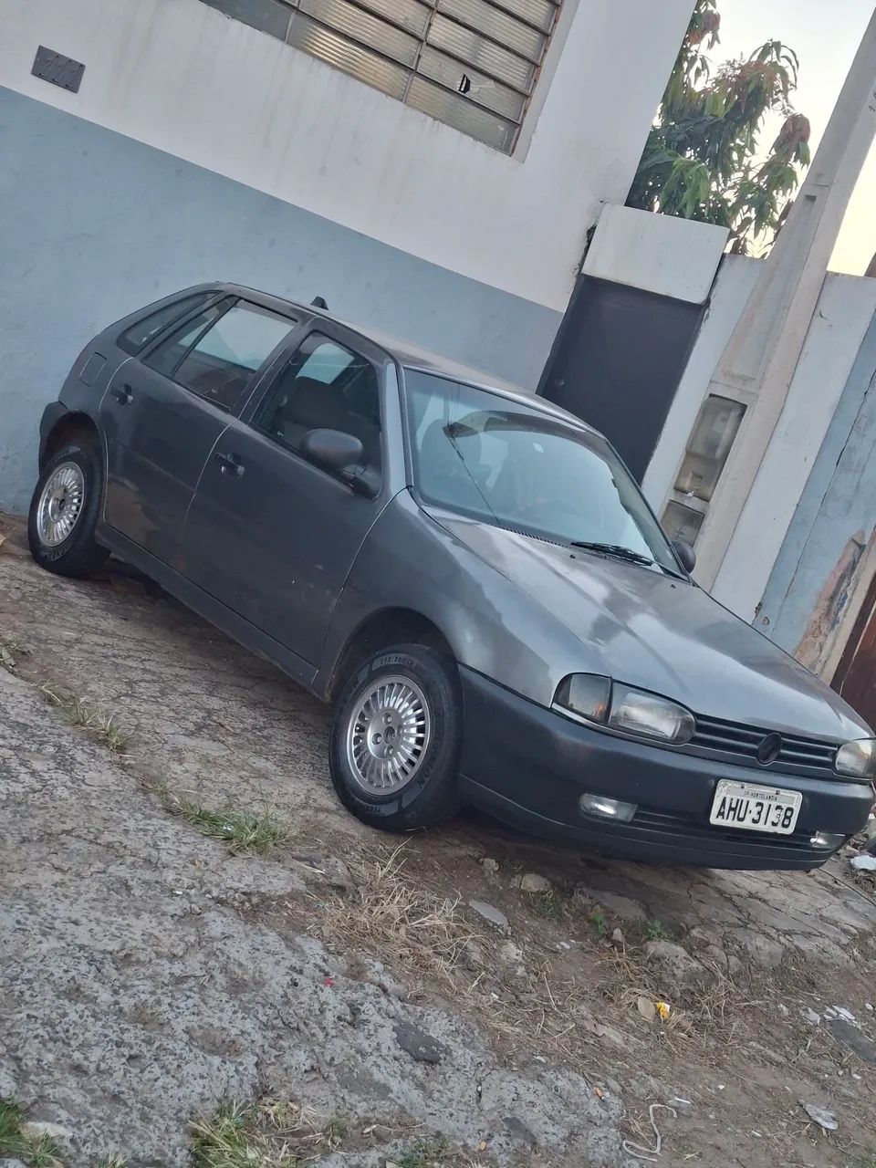 Volkswagen Gol Geração II 1.0 16V 70cv MI Gasolina Mec. (1000) 2P 1998
