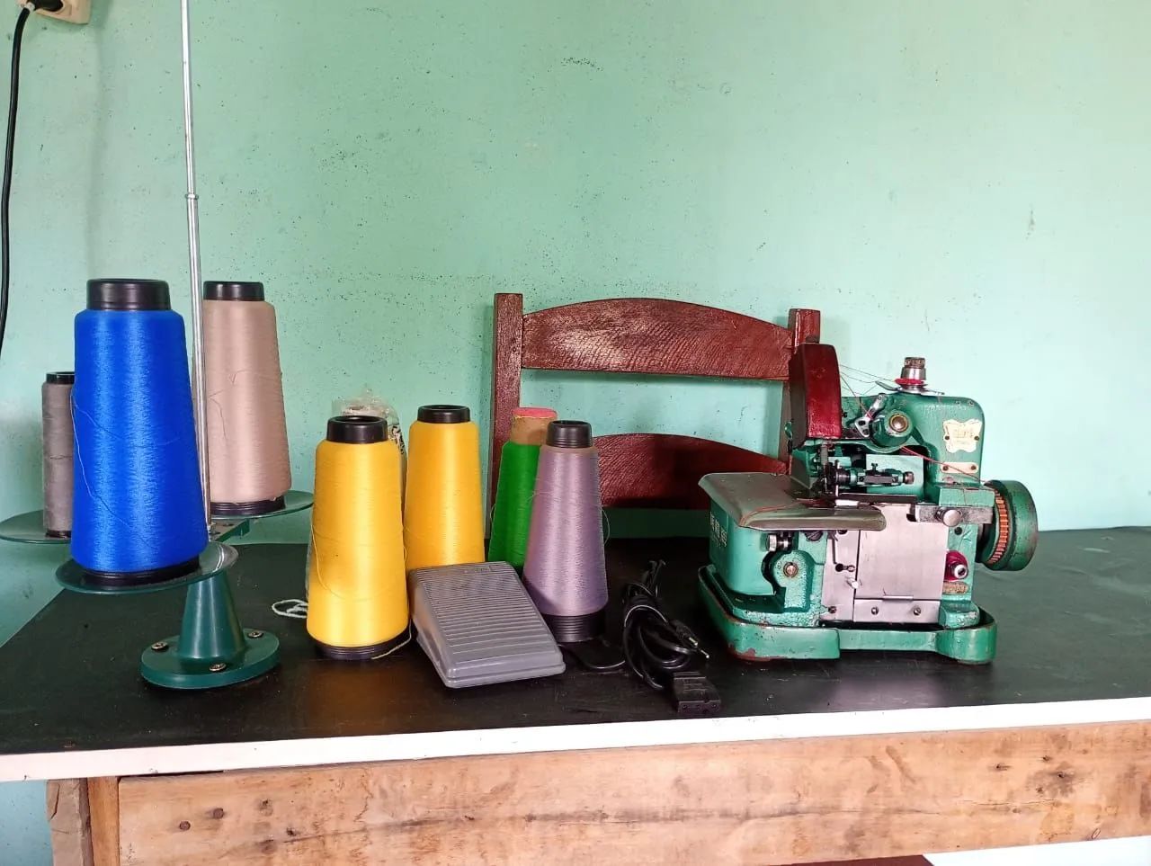 Máquina de costura overloque - Foto 4