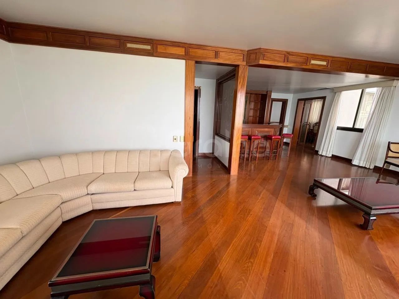 Apartamento de 283 m² com 4 quartos sendo 2 suítes na Beira Mar - Foto 4
