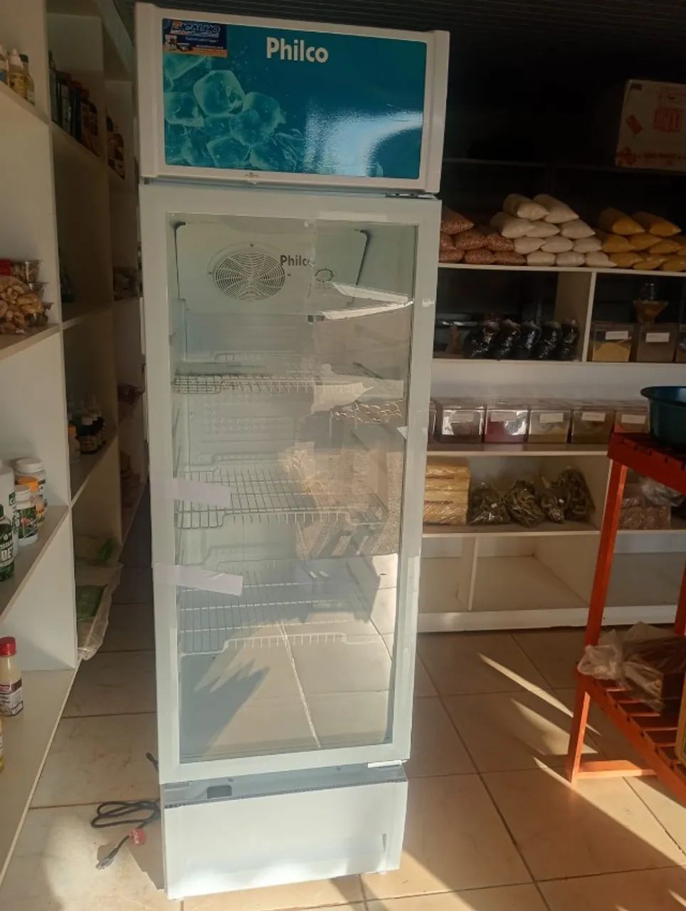 EXPOSITOR REFRIGERADO PHILCO