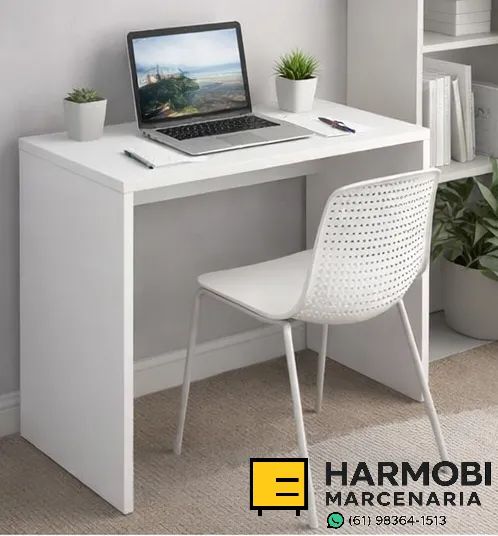 Escrivaninha Branca Compacta Ideal para Estudos Concursos e Home Office 