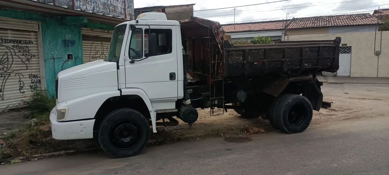 Vendo caçamba 1620 toco!!! 