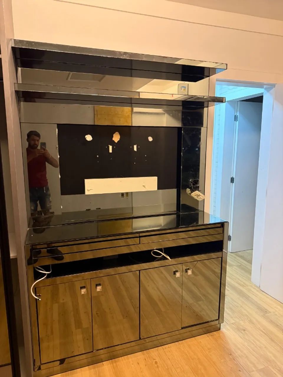 Penteadeira planejada em vidro de luxo 493634932012503045