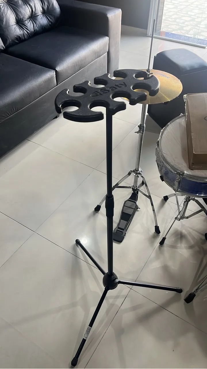 Suporte arara para 8 microfones promoção - Foto 2