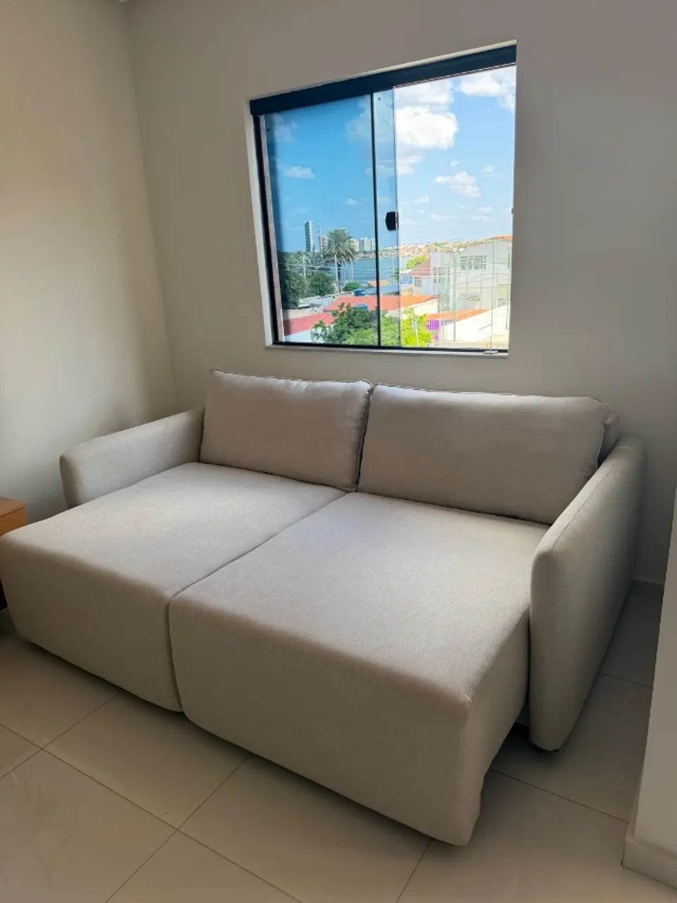 Sofá retrátil bege orgânico linho  - Foto 3