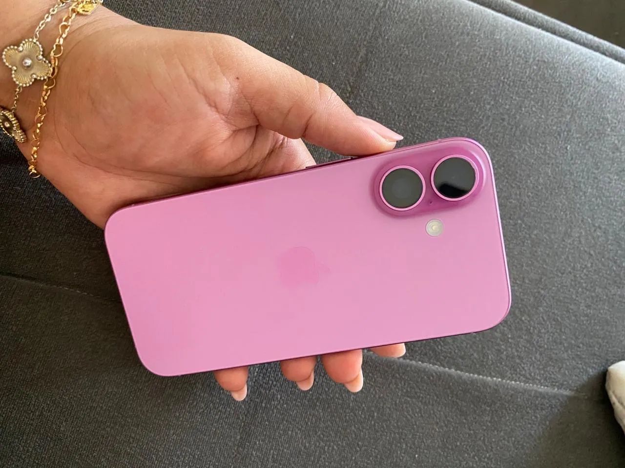 ? iPhone 16 128 GB Rosa