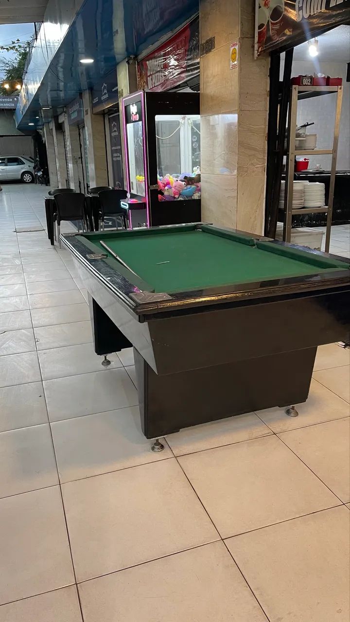 Mesa de sinuca com 2 tacos e 50 fichas - Foto 4