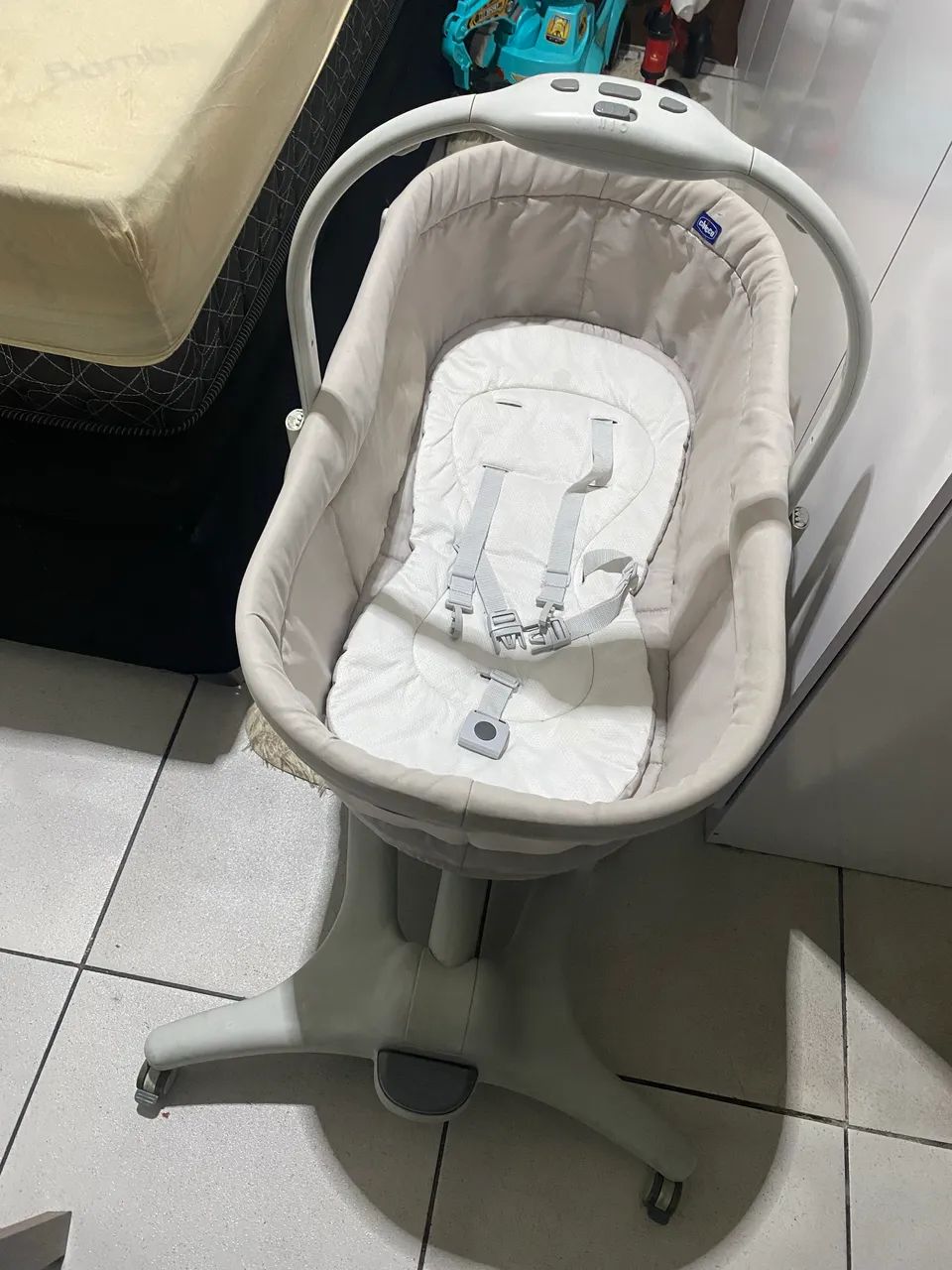 berço moisés portátil 4 em 1 CHICCO - Foto 2