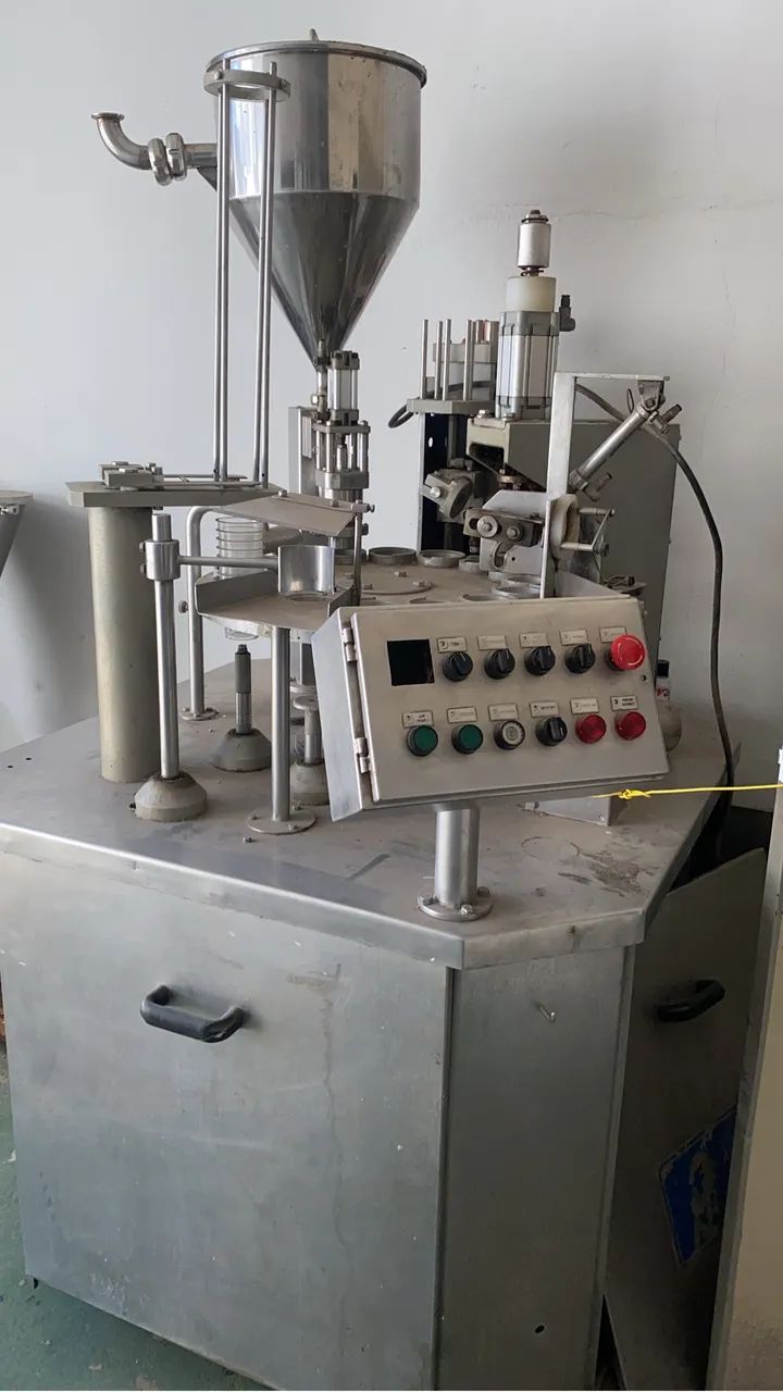 Envasadora pneumática Brasholanda 