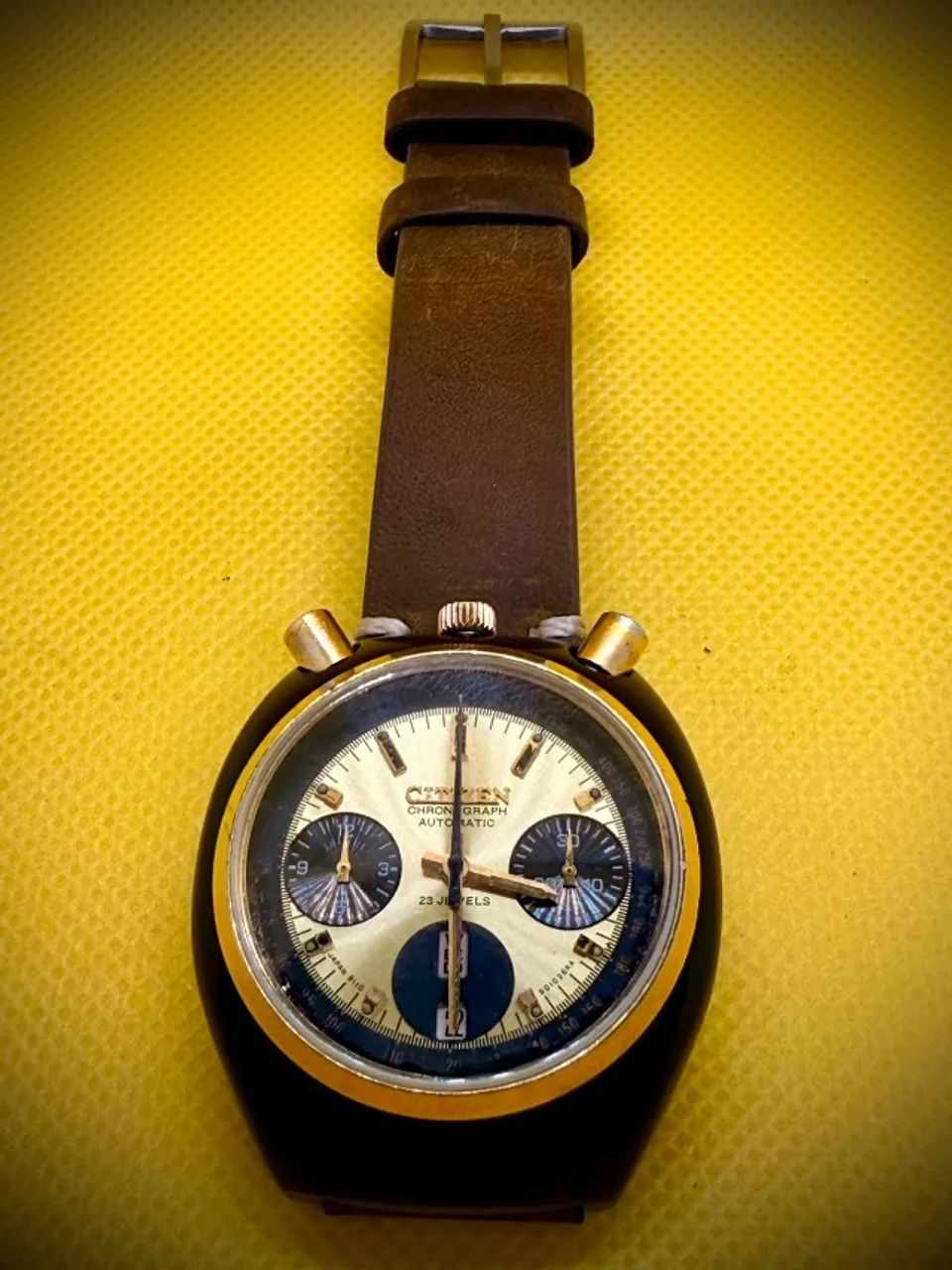 Citizen Chronograph Automatic 8110A Bullhead - Raro - Década de 70