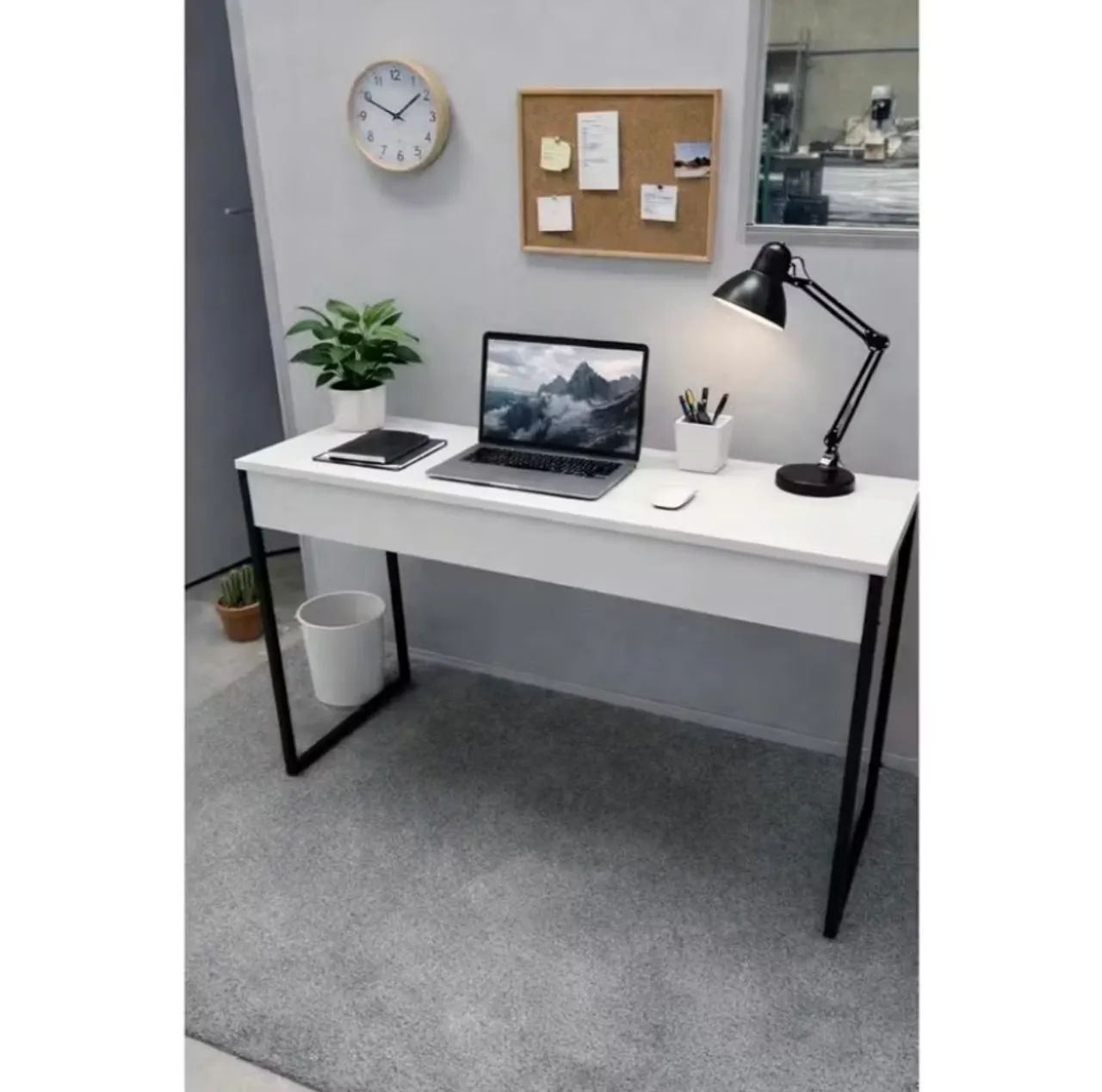 Mesa de Escritório 120x45 cm - Excelente Estado