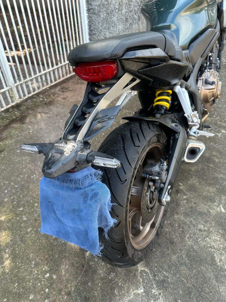 Cb 650r 2023 - Foto 2