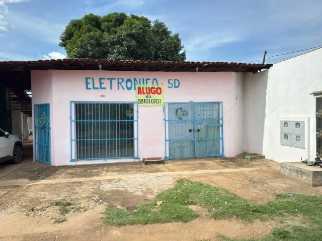Alugo Sala comercial 104 Norte 