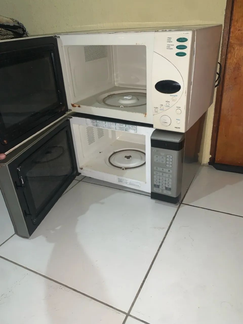 Microondas com defeito  - Foto 4