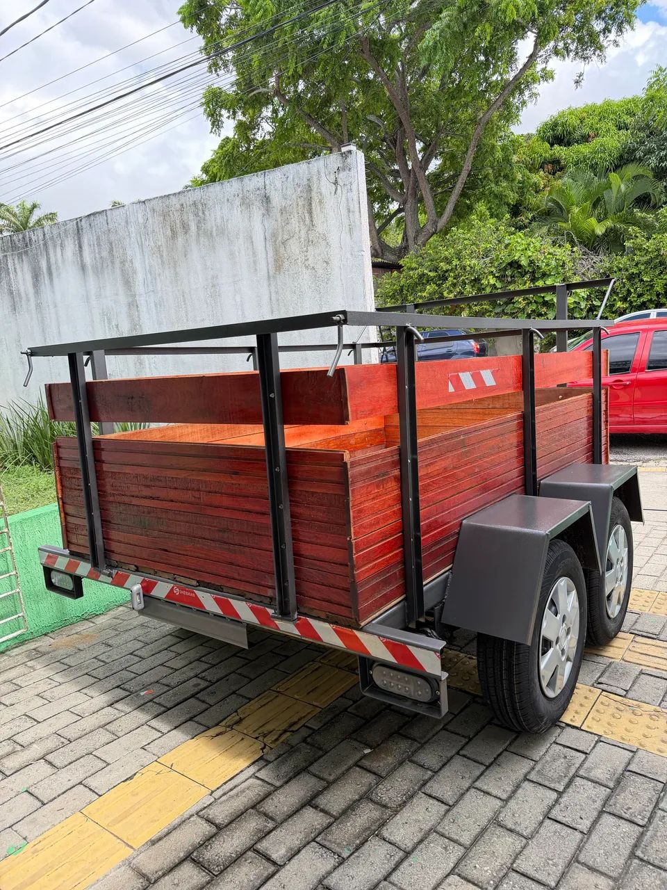 Reboque cinza tornado 