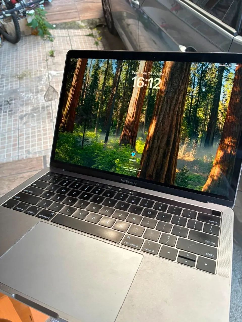 MACBOOK PRO 13" 2019 - i7 QUAD CORE | 16GB RAM | 256GB SSD
